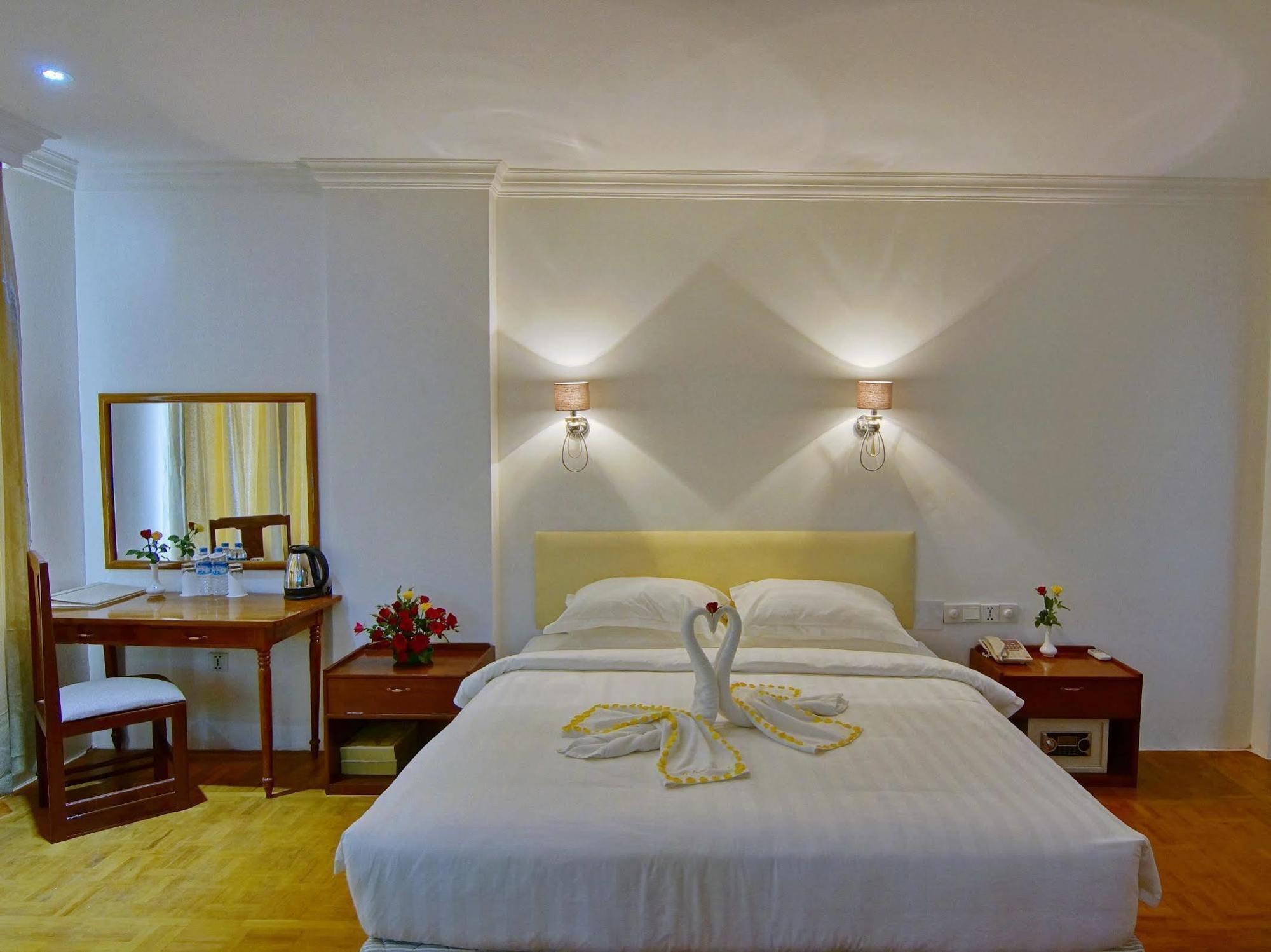 Wilson Hotel Mandalaj Zewnętrze zdjęcie