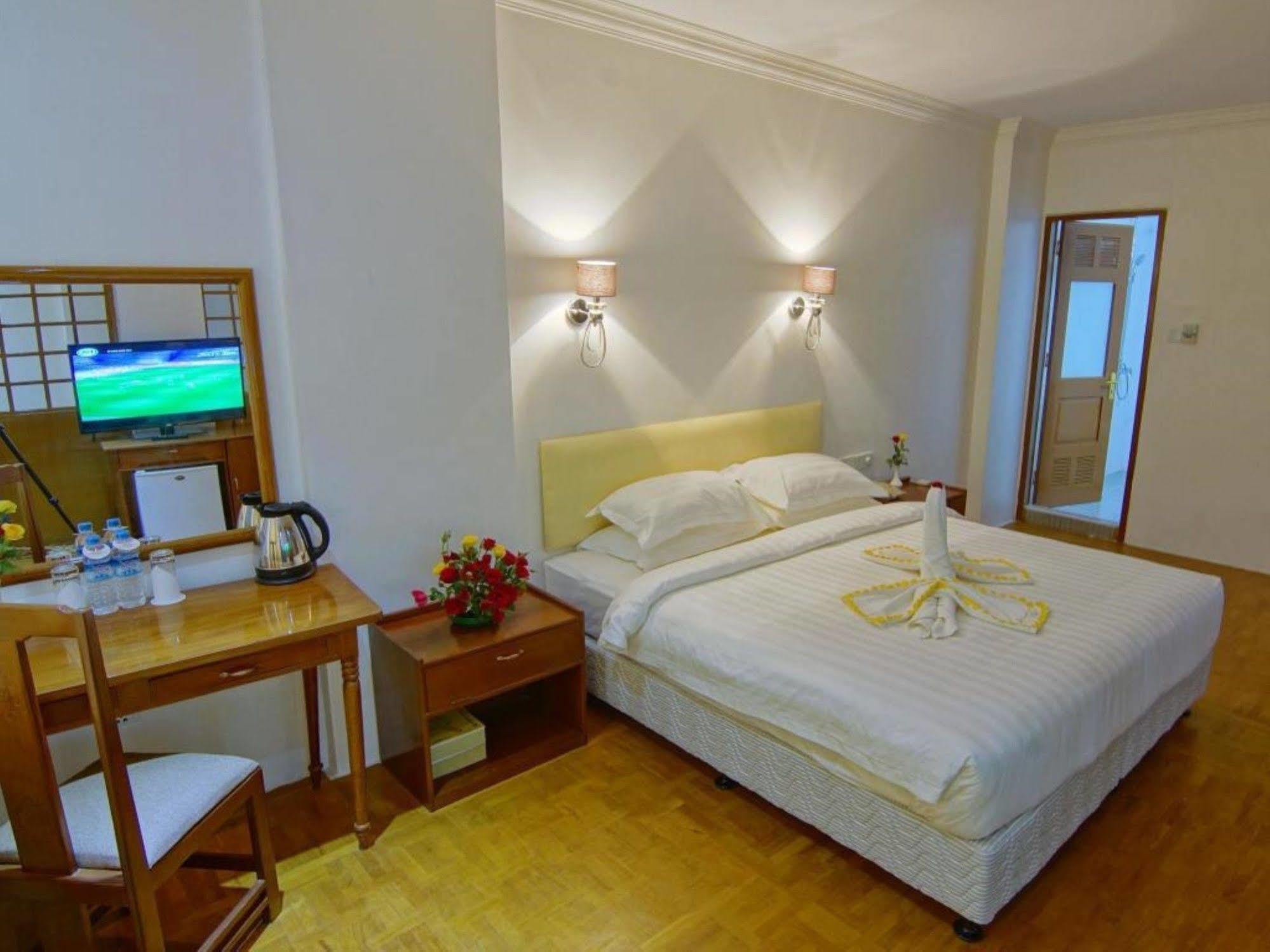 Wilson Hotel Mandalaj Zewnętrze zdjęcie