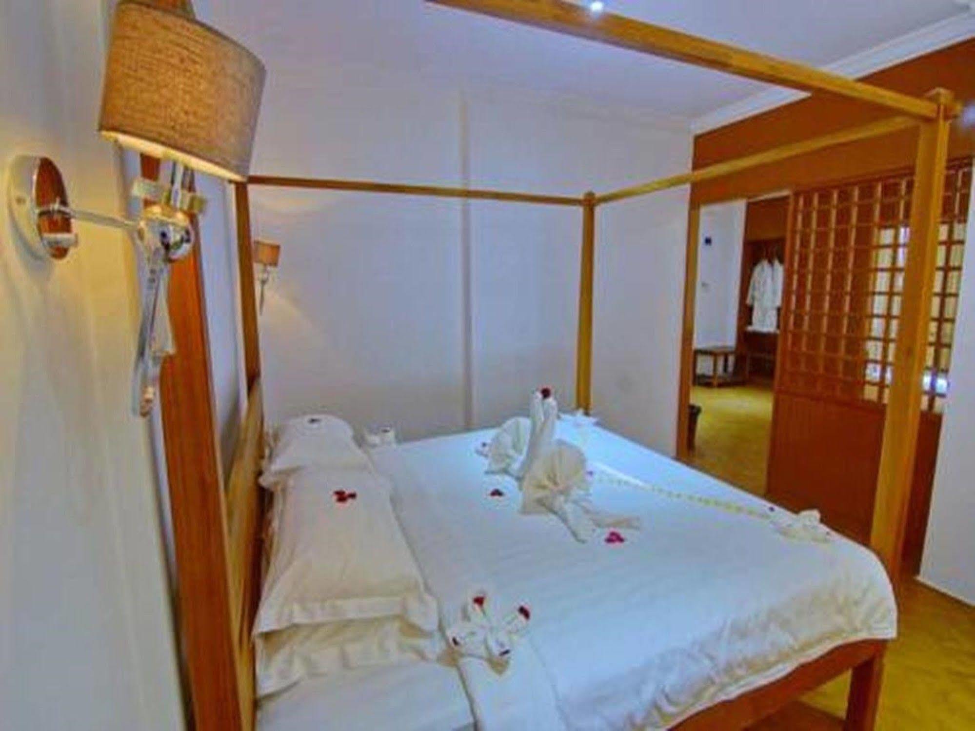 Wilson Hotel Mandalaj Zewnętrze zdjęcie