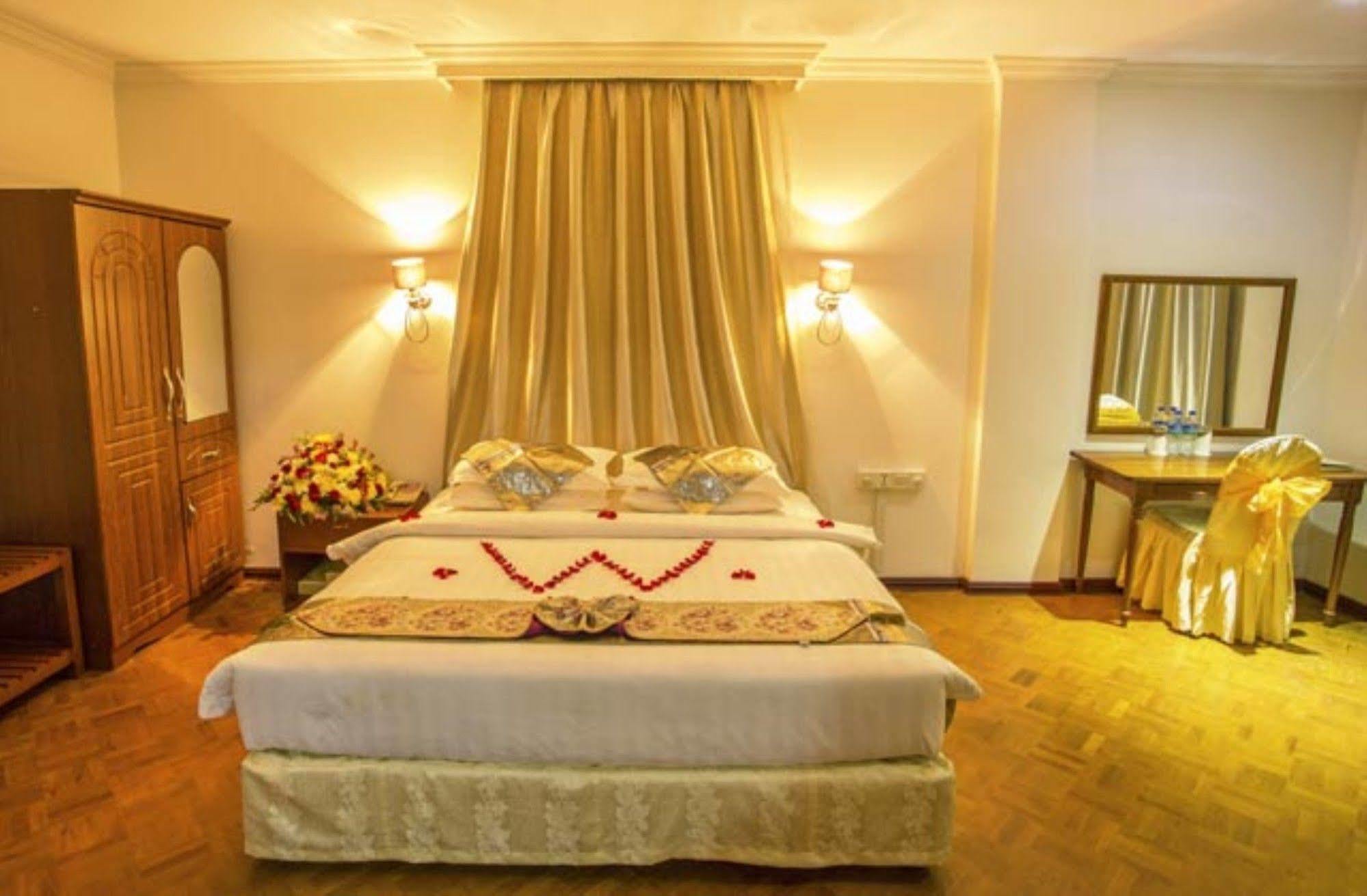 Wilson Hotel Mandalaj Zewnętrze zdjęcie